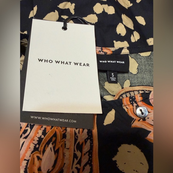 Who What Wear NWT Womens Bohemian Paisley Print Button-Front Top Puff Sleeves - Picture 6 of 6